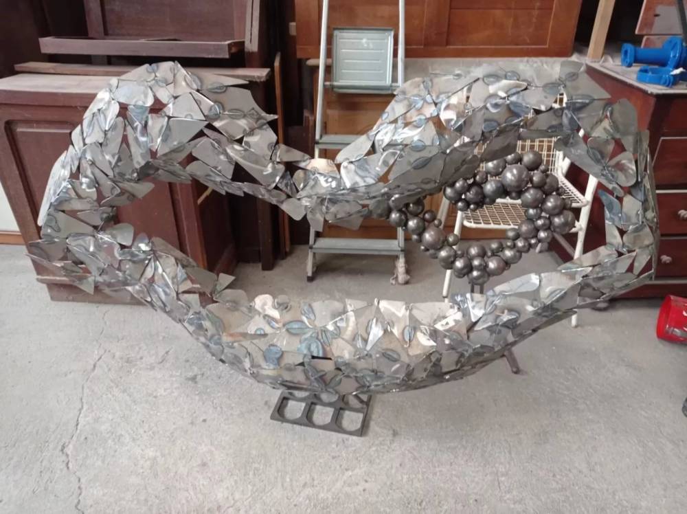 252